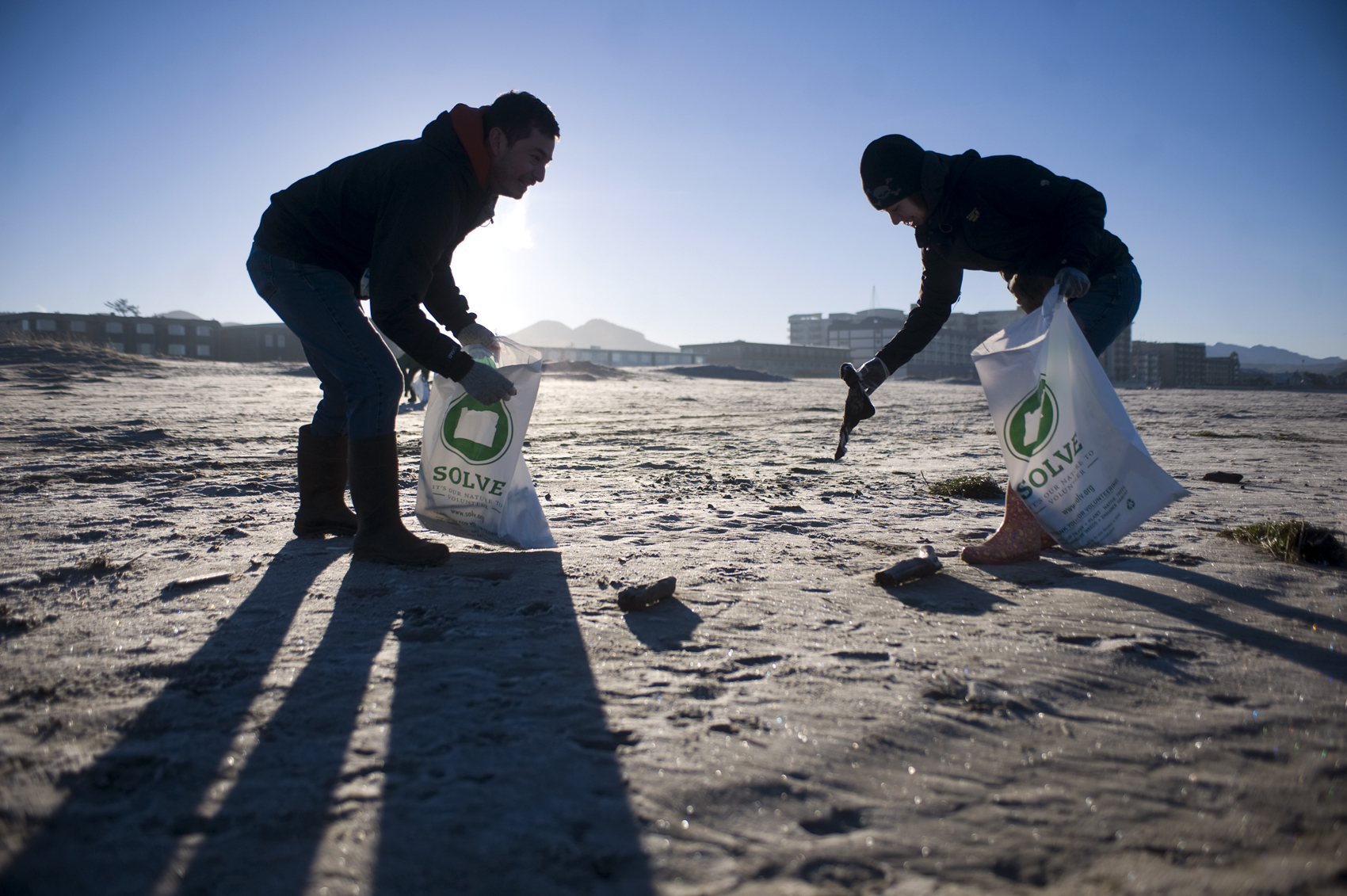 0130-CW-Beach-Cleanup-1