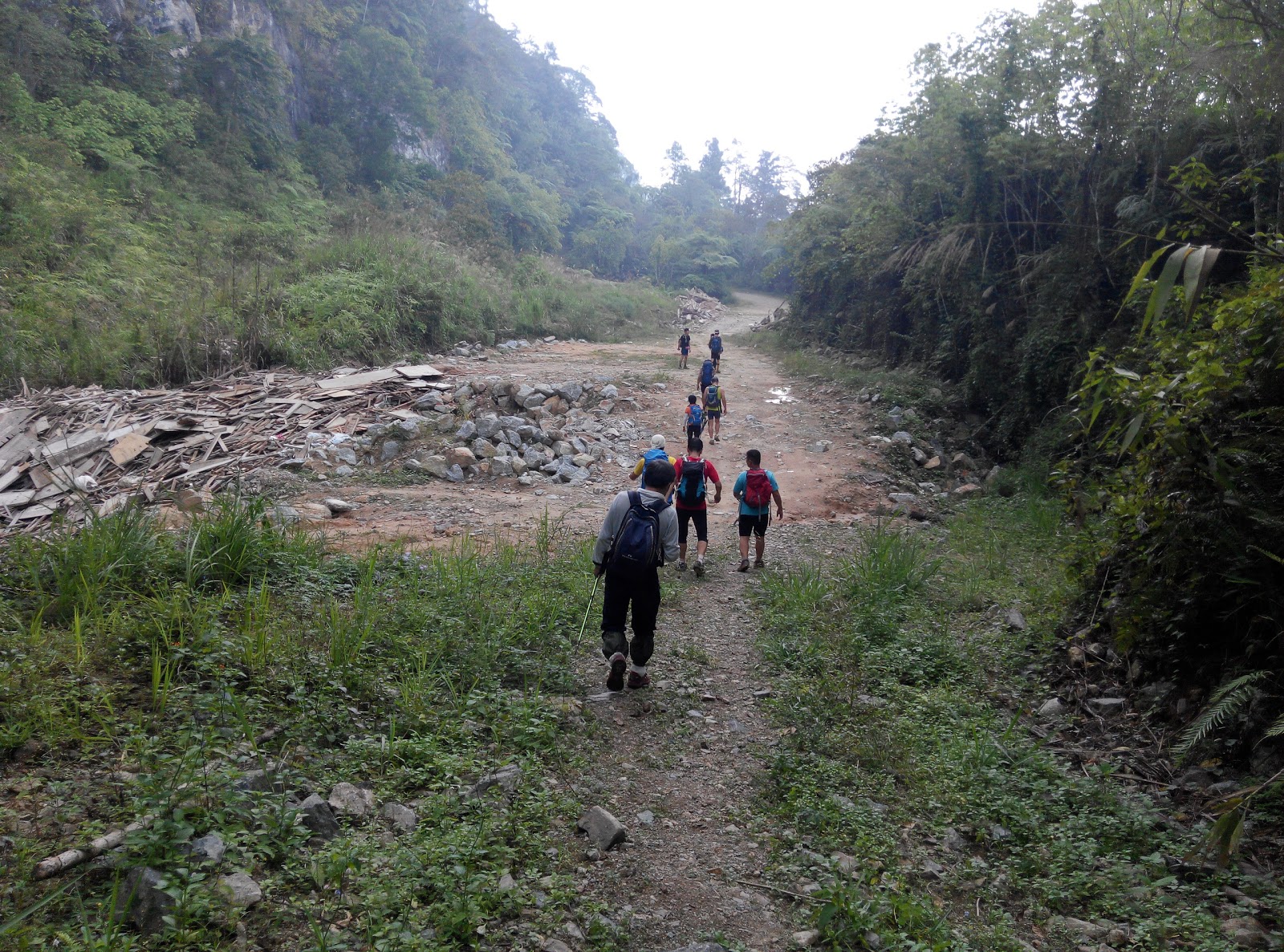 mco trekking hiking malaysia 