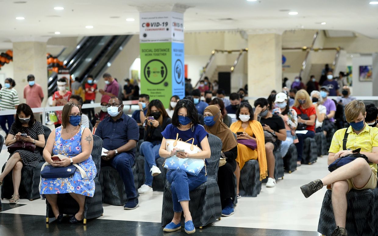 lockdown road blocks vaccine malaysia 2021