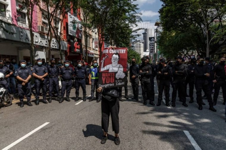 Turun Police Blockade